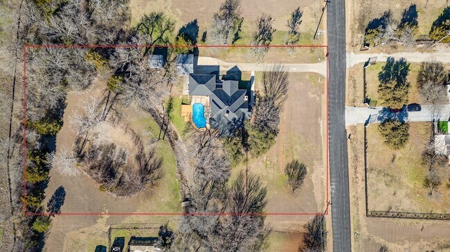 Building Photo - 3227 Preston Hills Cir
