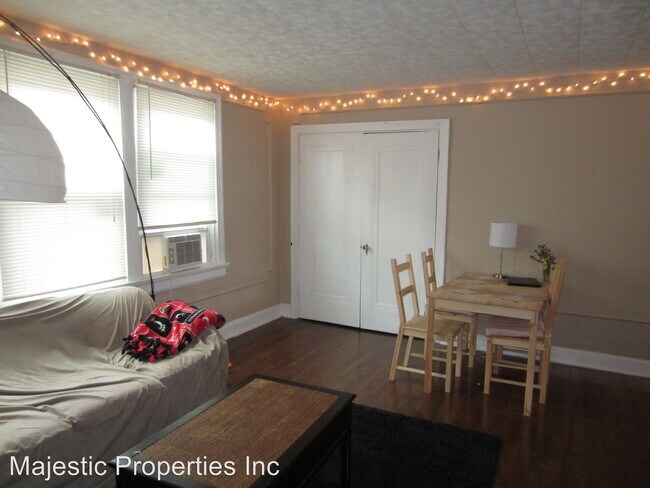 Foto del edificio - 2805 Stratford Ave