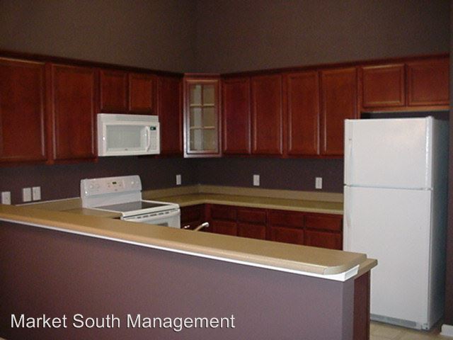 Building Photo - 3 Stonelake Cir