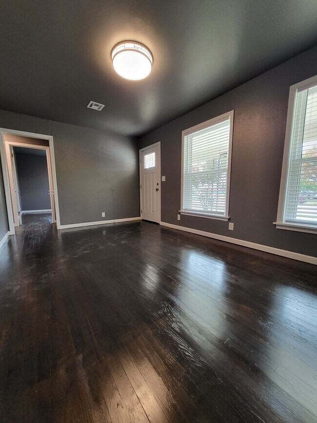 Foto del edificio - Recently Updated! (2) Bed/(1) Bath SE Norm...