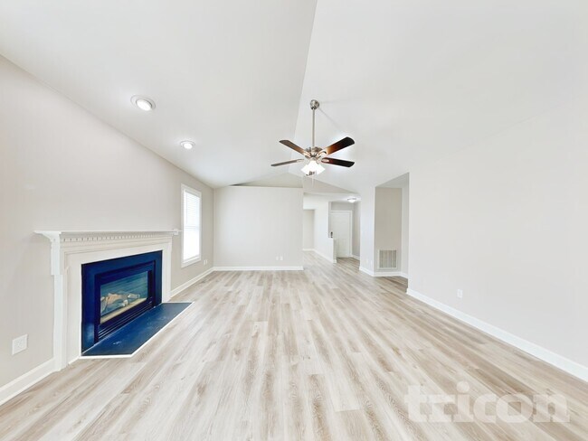 Foto del edificio - 3224 Cotton Grove Run