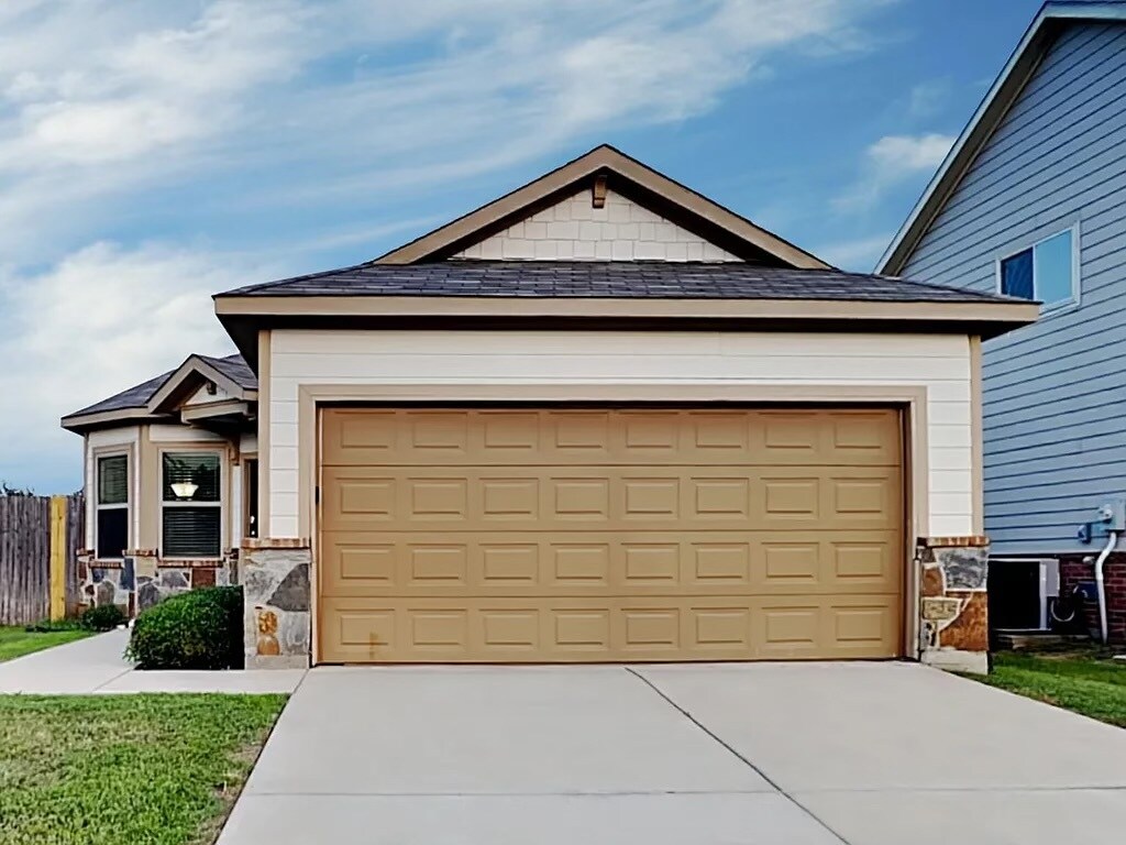 12213 Vista Oak Boulevard, Burleson, TX 76028 House for Rent in