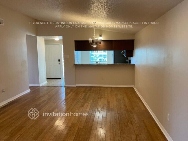 Foto del edificio - 637 Timber Bay Cir E