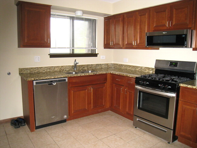 Foto del edificio - 920 S McKinley Ave