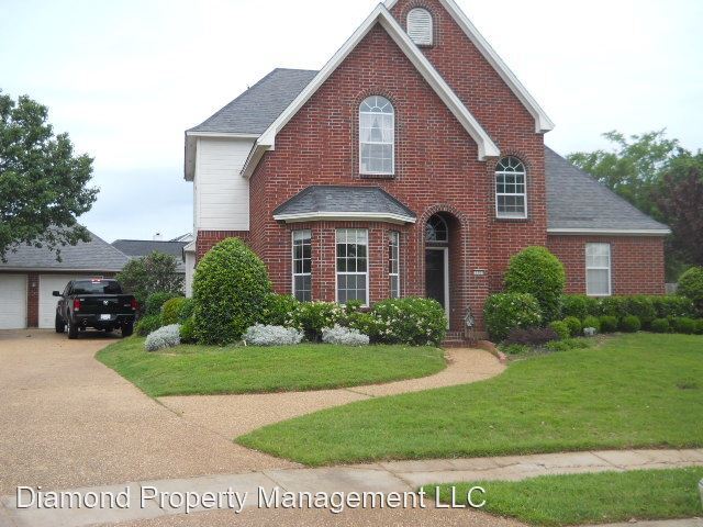 Primary Photo - 4 br, 2.5 bath House - 105 Cambridge Circle