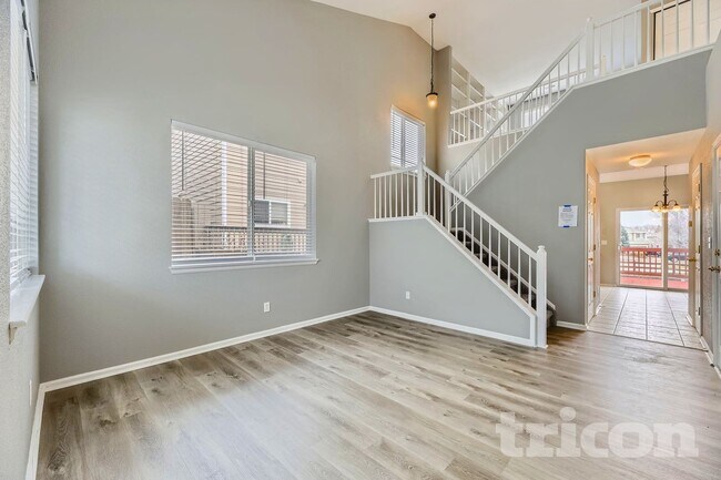 Foto del edificio - 12450 S Hollow Creek Ct