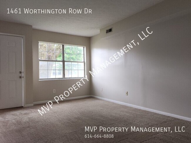 Foto del edificio - Renovated 2 Bedroom, 1.5 Bathroom Townhome...
