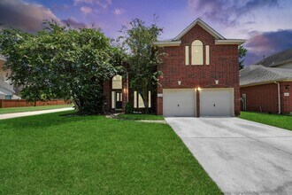Building Photo - 530 Majestic Ridge Dr
