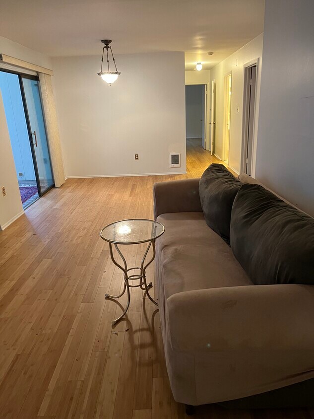 179 Amberly Dr Unit D, Manalapan, NJ 07726 Apartments in Manalapan