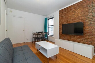 Building Photo - 1814 2nd Ave