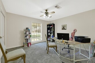 Building Photo - 1109 Frances Dr