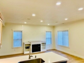 Foto del edificio - 6754 950 E