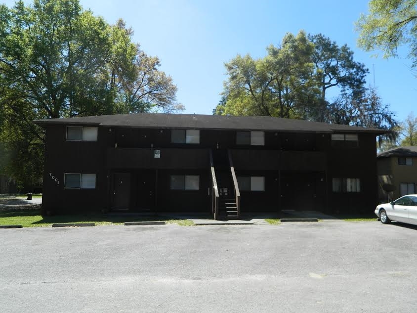 Primary Photo - 7001 SW 6th Pl