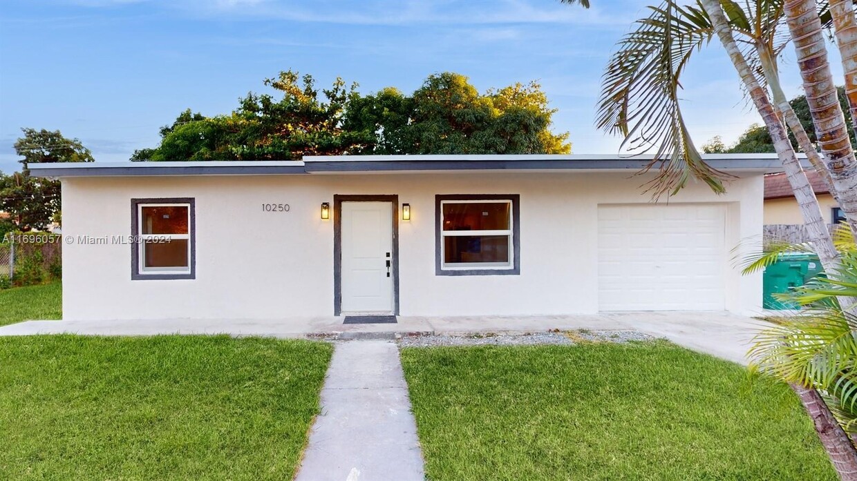 Foto principal - 10250 SW 171st St