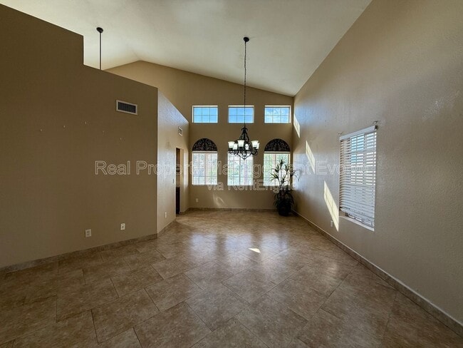 Foto del edificio - 11003 W Laurelwood Ln