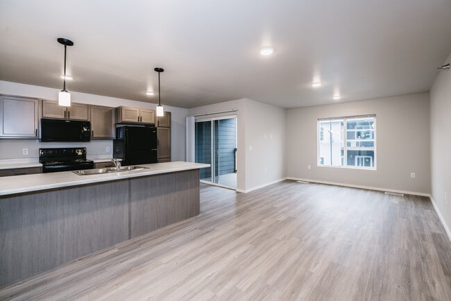 Building Photo - The Atlas