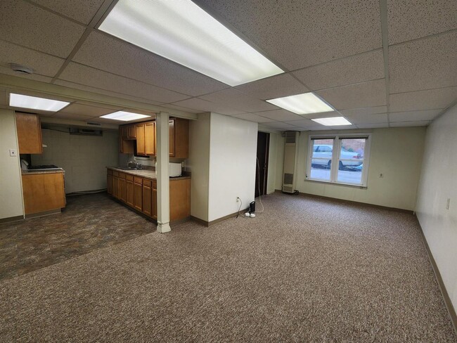 Building Photo - 715 1/2 13th Ave-