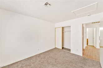 Building Photo - 4904 Spring Falls Way