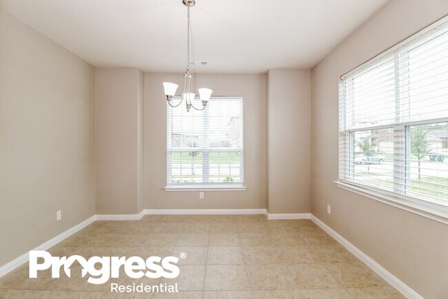 Foto del edificio - 4612 Beaver Creek Ave