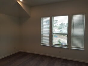 Building Photo - 535 Bristol Tide Ct