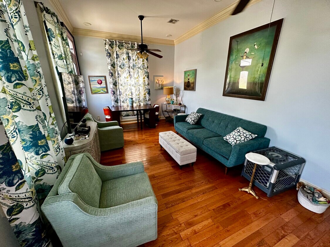Foto principal - 809 N Galvez St