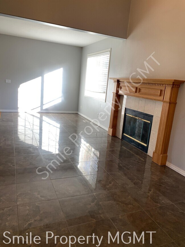 Foto del edificio - 11461 SE Highland Loop