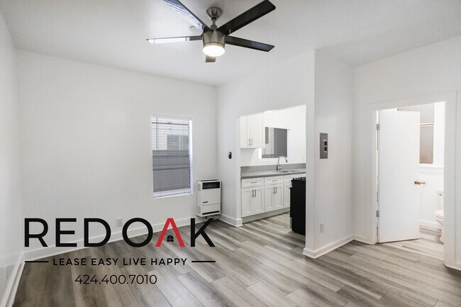 Foto del edificio - 290 Loma Dr