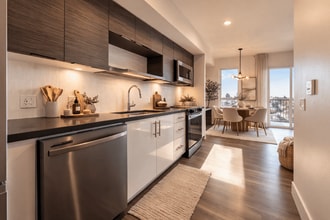 Building Photo - Elowen