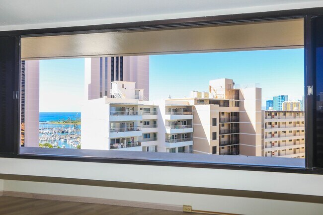 Foto del edificio - Waikiki Marina #1801 Studio, all utility i...