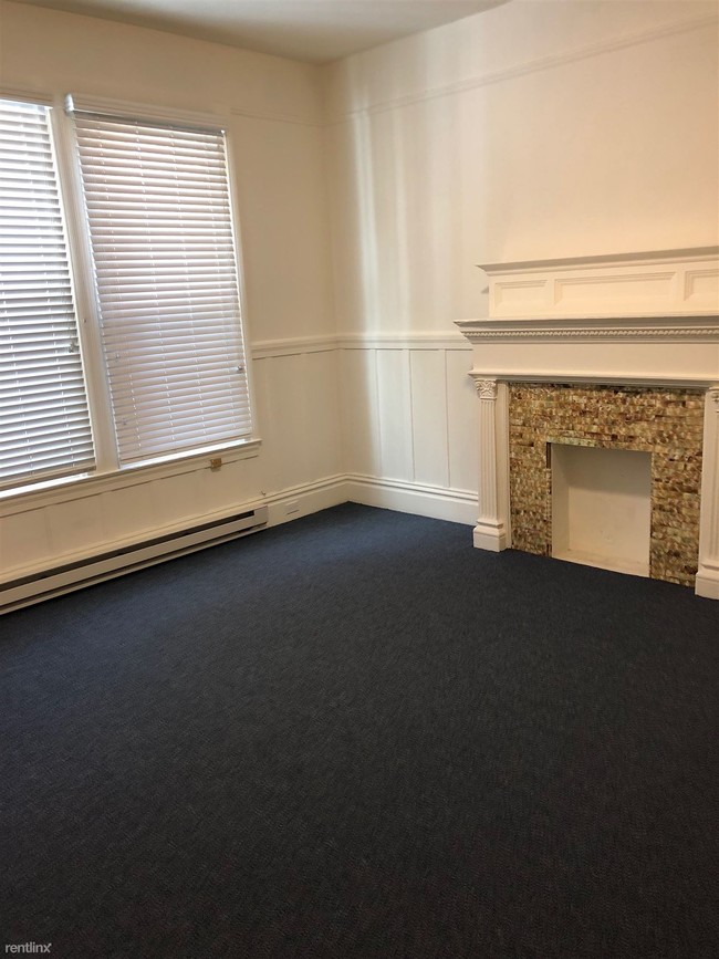 Building Photo - 1385 Minna St