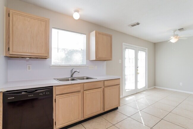 Foto del edificio - 18026 Imber Forest Ln