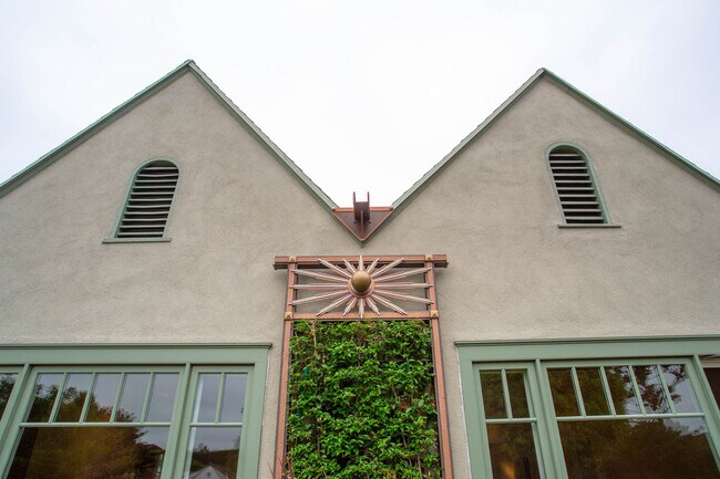 Foto del edificio - 933 S Citrus Ave