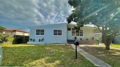 Building Photo - 8350 SW 32nd St
