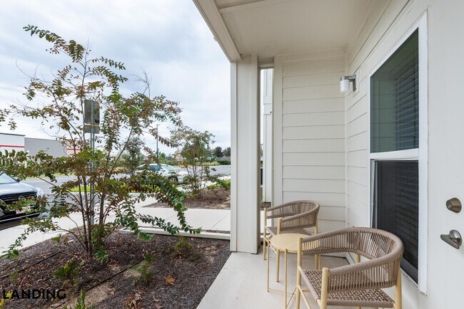 Foto del edificio - 12020 Brush Hl Rd