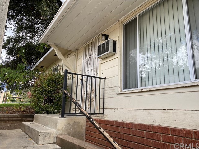 Primary Photo - 1522 N Fair Oaks Ave