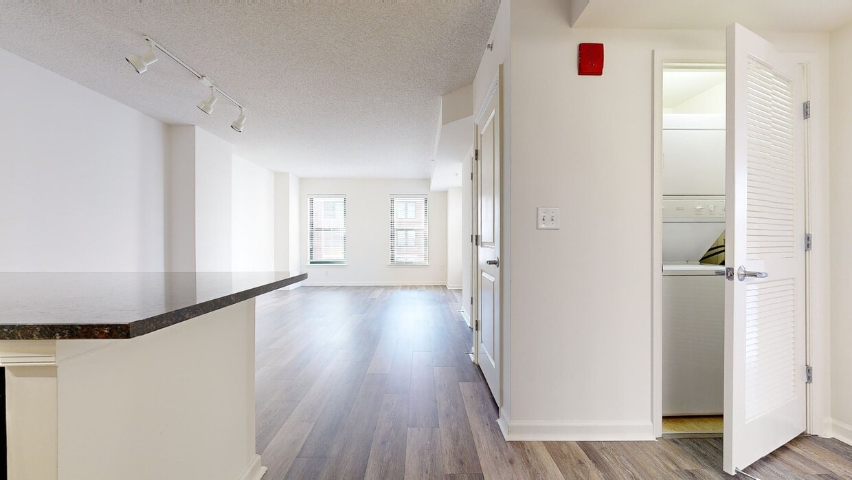 Photo - 1301 Thomas Circle Apartments