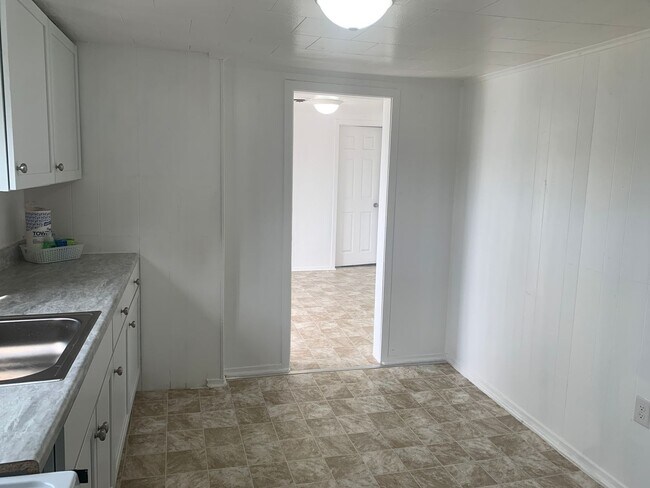 Foto del edificio - Available Now