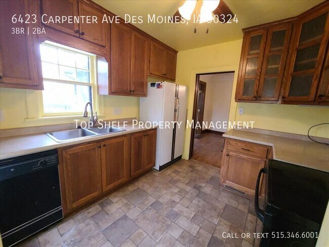 Building Photo - 6423 Carpenter Ave