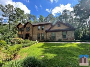 Building Photo - 6132 Millstone Run