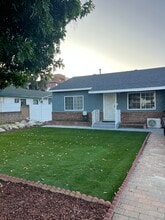 Building Photo - 1609 Denning Ave