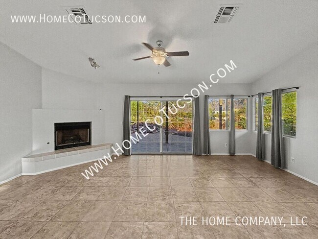 Foto del edificio - 12690 N Bandanna Way