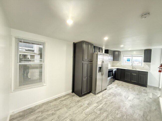 Foto del edificio - 735 Main St