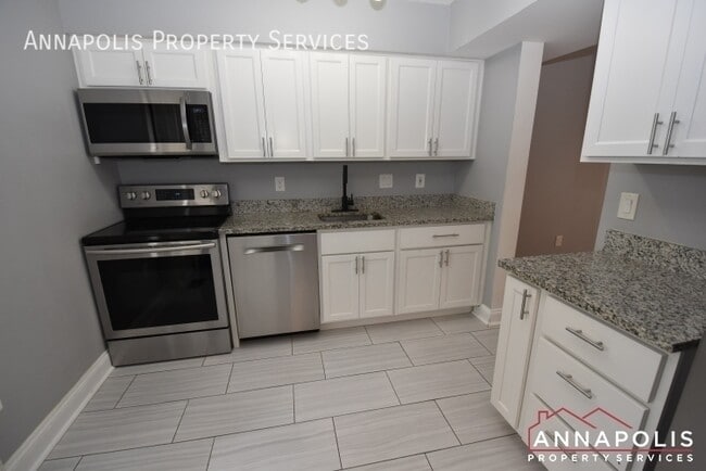 Building Photo - 451 Knottwood Ct