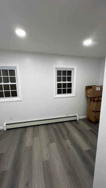 Building Photo - 151 Suydam St