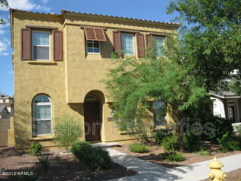 Foto principal - 21060 W Elm Way Ct