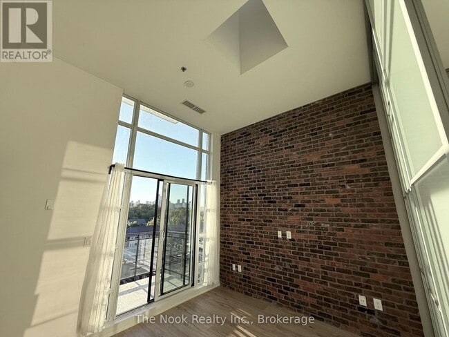 Building Photo - 88 Colgate Ave