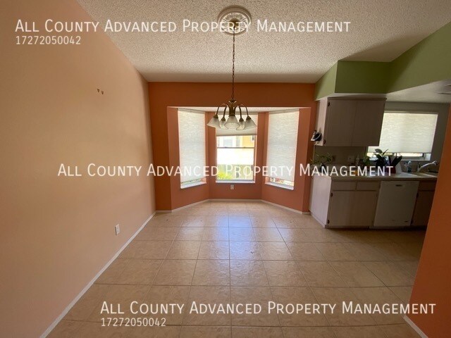 Foto del edificio - 2294 Belgian Ln