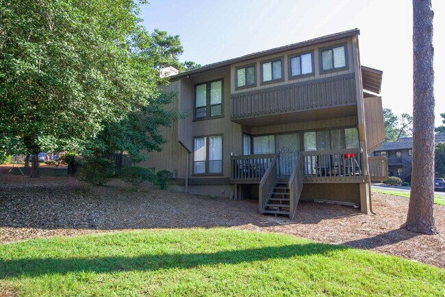 Building Photo - FULLY FURNISHED 2-Bed, 2-Bath Condo in Pin...