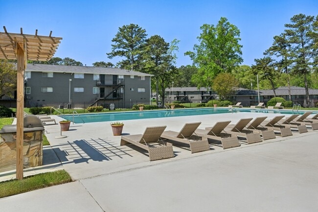 Building Photo - Amber Grove Apartments