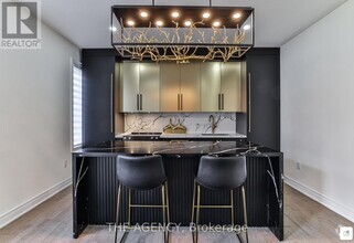 Building Photo - 152 Coldwell Bay Cir